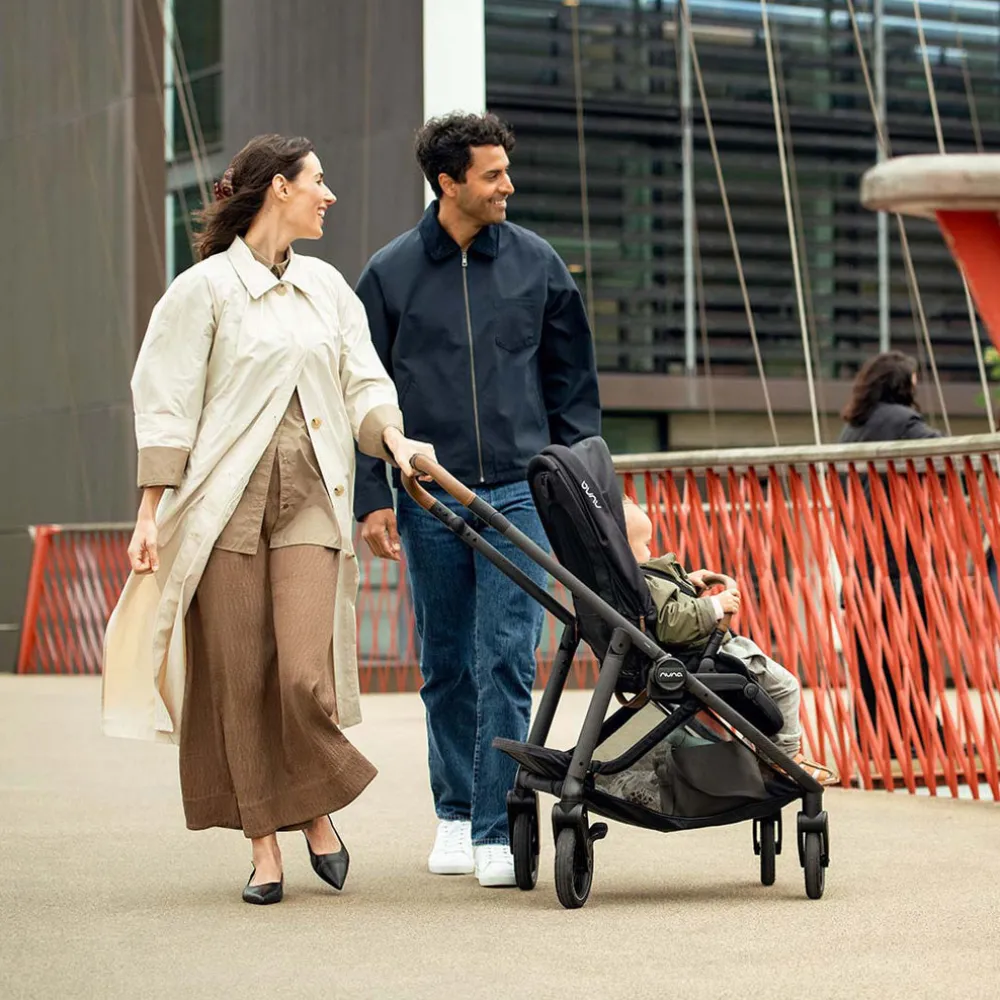 SWIV Stroller